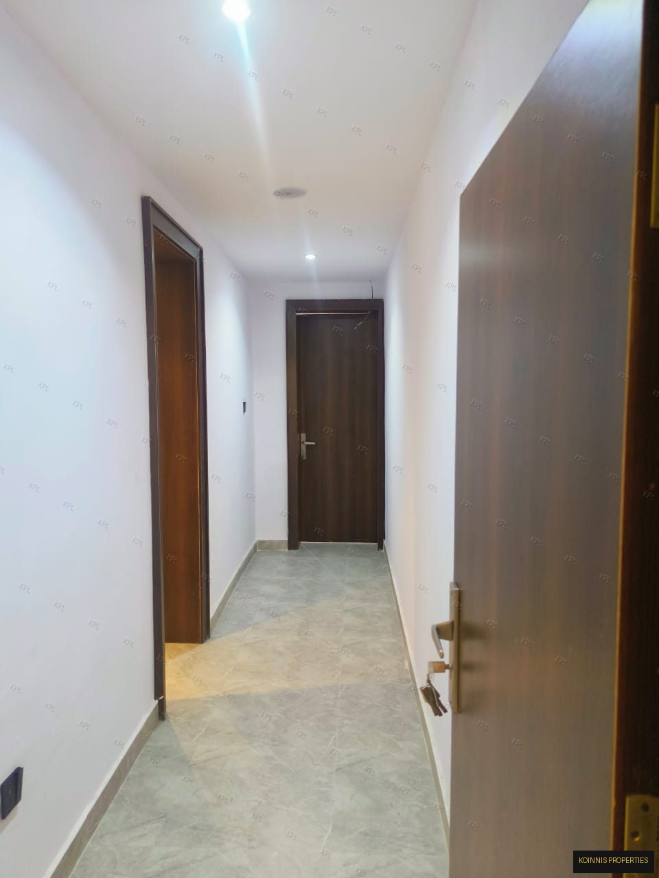 3-Bedroom Apartments